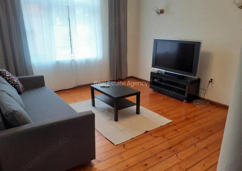 3 camere in zona Dacia
