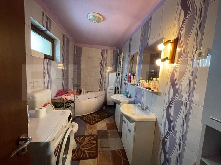 Casa de vanzare cu 5 camere, 1100 mp teren, Peris - 5