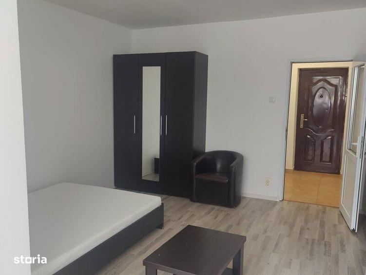 Inchiriez garsoniera zona Vitan, renovata, utilata, gata de mutat - 3