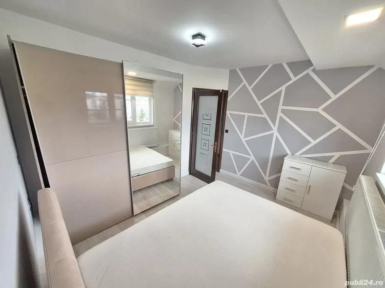 Inchiriez apartament zona Lama,385 - 1