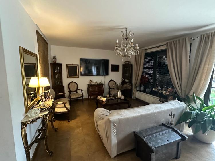 Pipera  Pod - Vila tip Duplex în complex   - 4 camere -garaj-curte+mansarda - 4