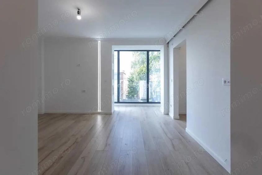 Centru - Str Vasile Alecsandri, garsoniera moderna, etaj 1, balcon, 28mp
