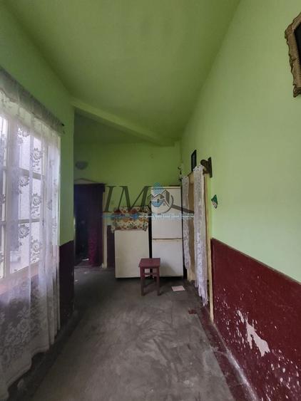 Casă individuală cu 4 camere cu Canalizare în Pianu de Sus