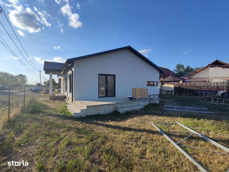 Casa noua spatioasa cu teren Zimandcuz - 9