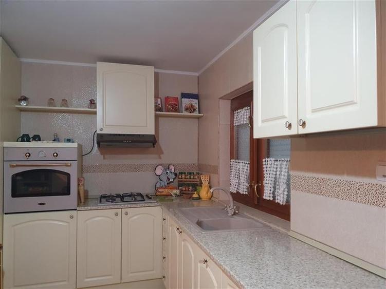 Casa din caramida, Rachitosu - 13