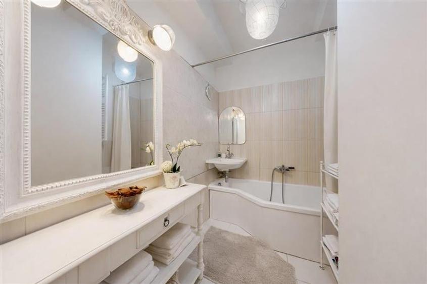 Tur LIVE! Proprietate regim special, Central, Brasov - 4