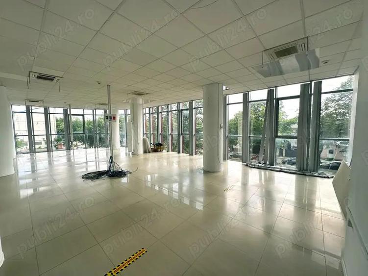 Spa?iu comercial de 300 mp de inchiriat in Gala?i Loca?ie excelenta pe Bulevardul George Co?buc - 1