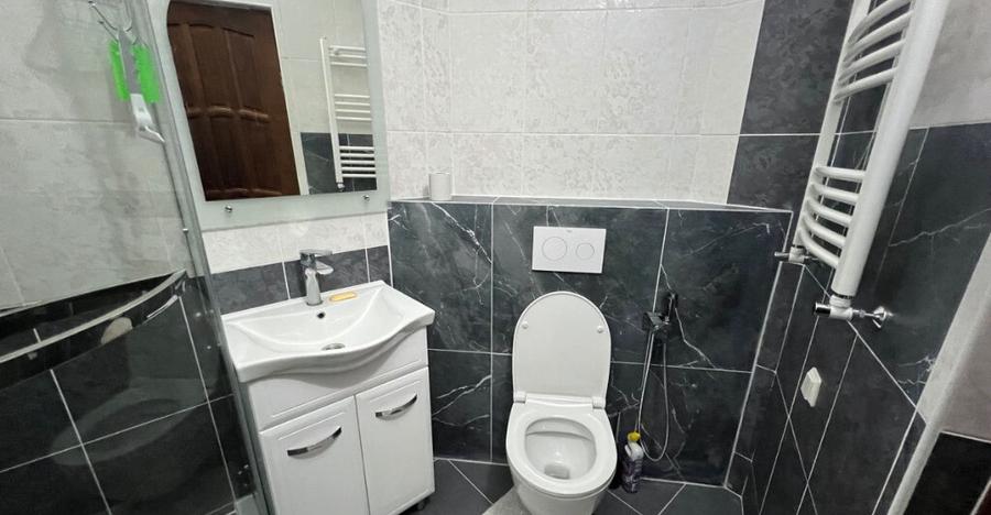 Garsoniera in zona Schei - 1