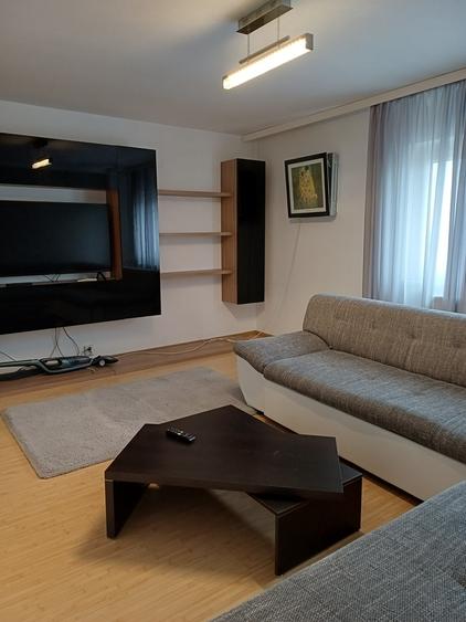 13 Septembrie, Liceul Odobleja - 18