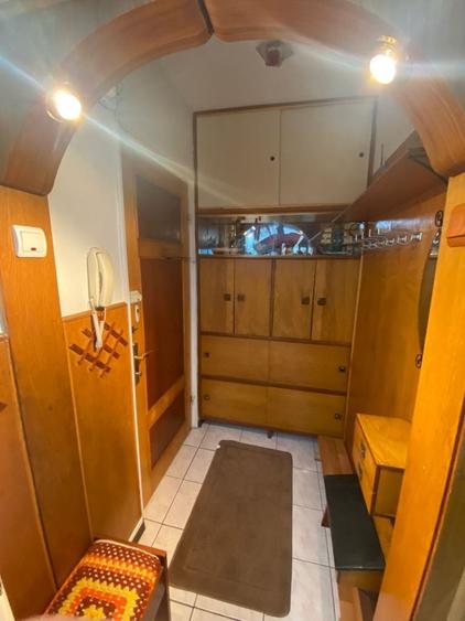 Apartament cu 2 camere semidecomandat în Cihei