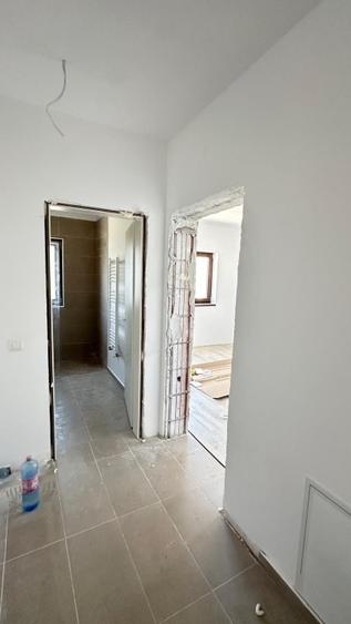 Apartament cu 2 camere decomandat în Sânpetru