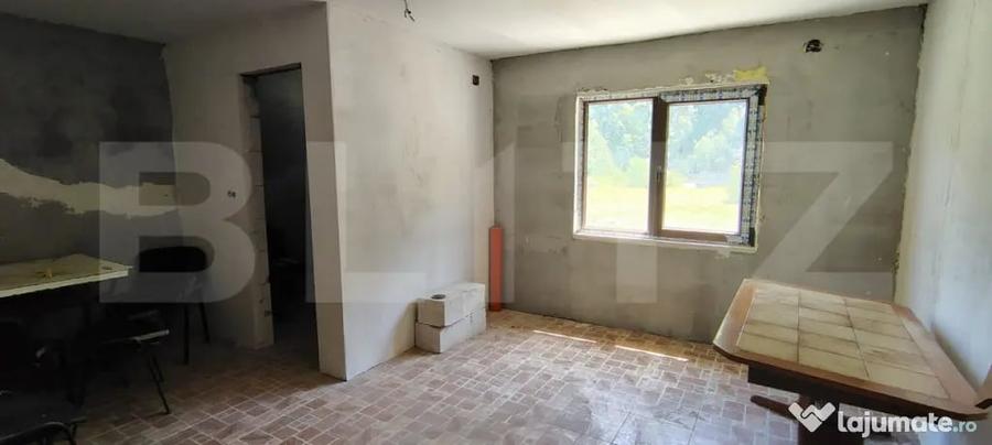 Casa individuala pentru vacan?a/investi?ie in Mari?e - 5