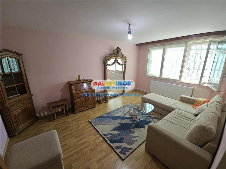 Apartament cu 3 camere decomandat, mobilat în Drumul Taberei