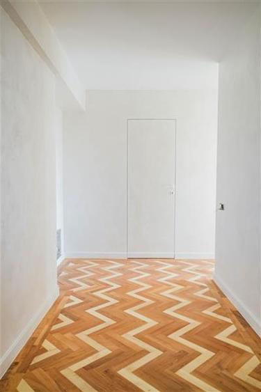 Penthouse cu 3 camere decomandat în Unirii