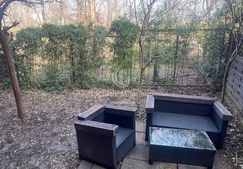 Casă individuală cu 7 camere cu Canalizare în Floreasca