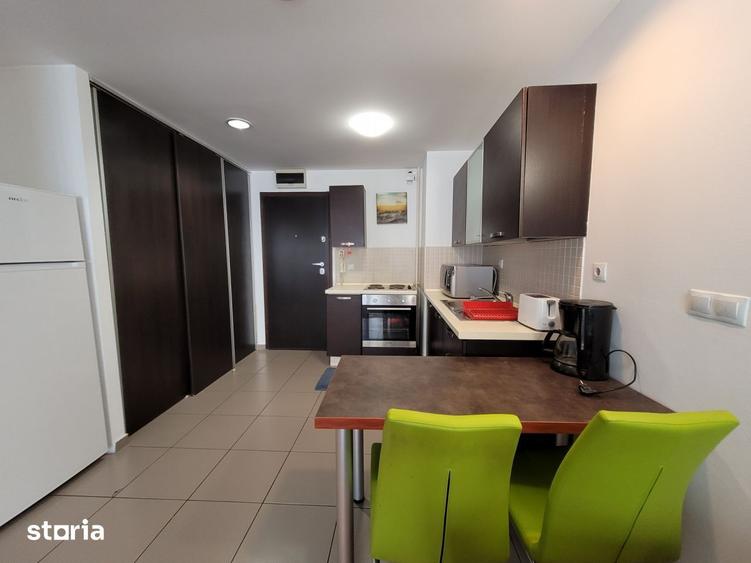 Apartament cu 2 camere semidecomandat, mobilat în Colentina