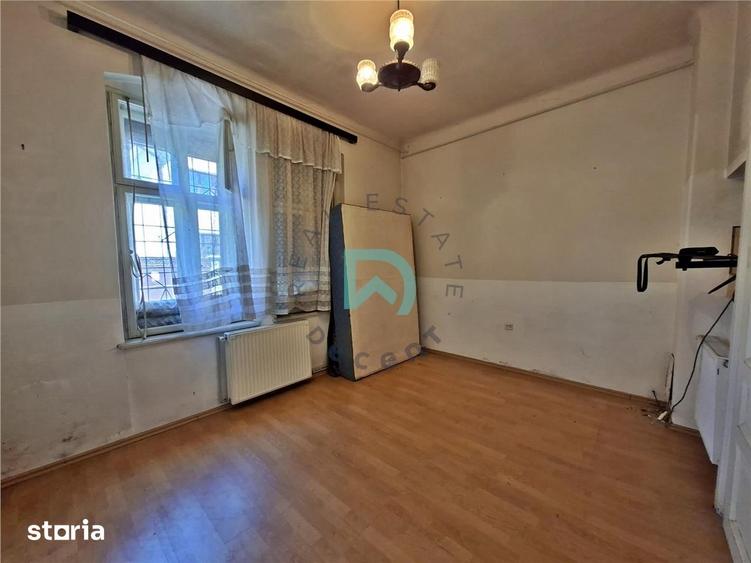 Casă cu 3 camere cu Teren 219 Mp în Bartolomeu