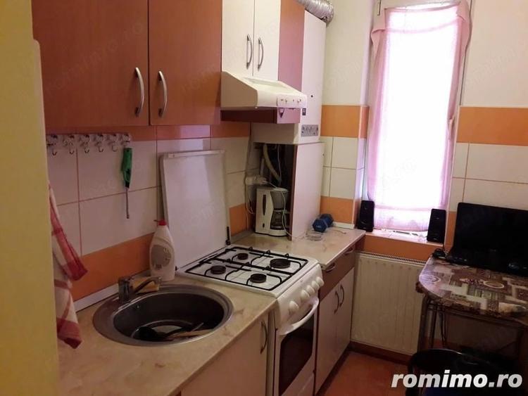 Garsonieră decomandată în Gării