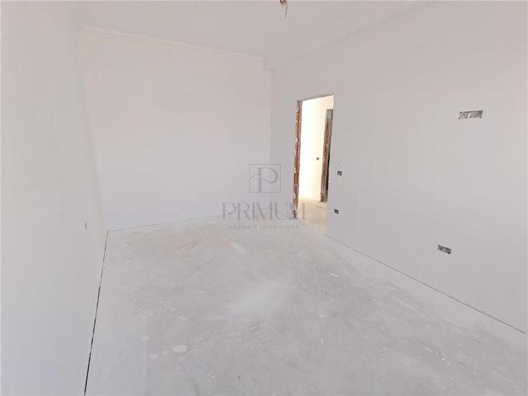 Duplex cu 3 camere cu Canalizare în Moșnița Nouă