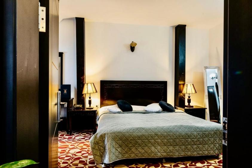 Hotel/Pensiune, de 980 mp, în Bran