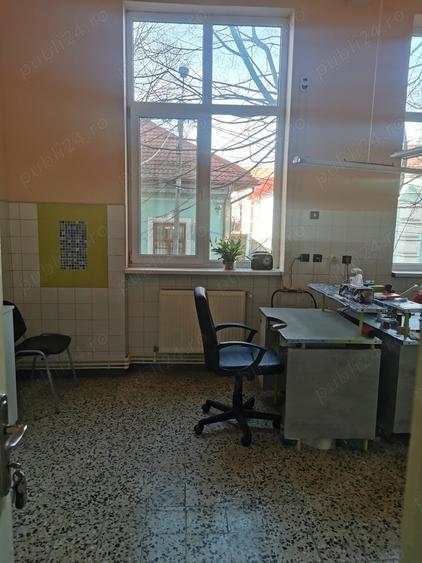 Spațiu comercial, de 17 mp, în Ultracentral