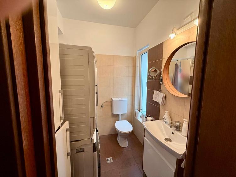 Duplex cu 4 camere cu Canalizare în Popești-Leordeni