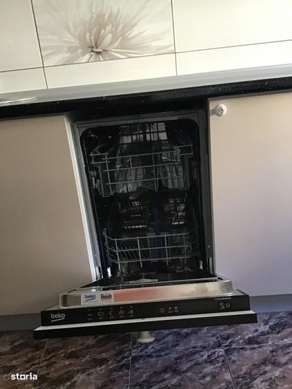 Apartament cu 2 camere decomandat în Balta Albă