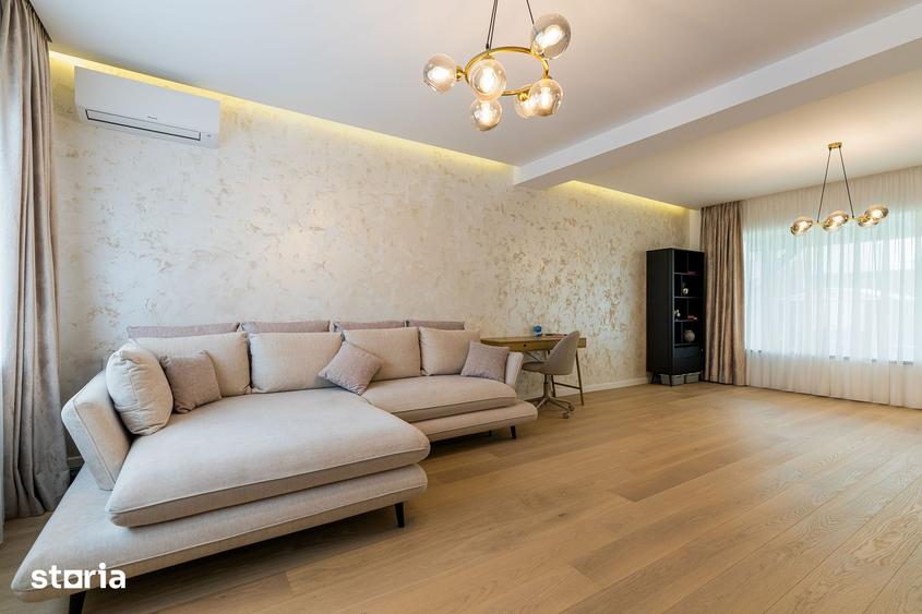 Casă cu 4 camere cu Teren 345 Mp în Tunari