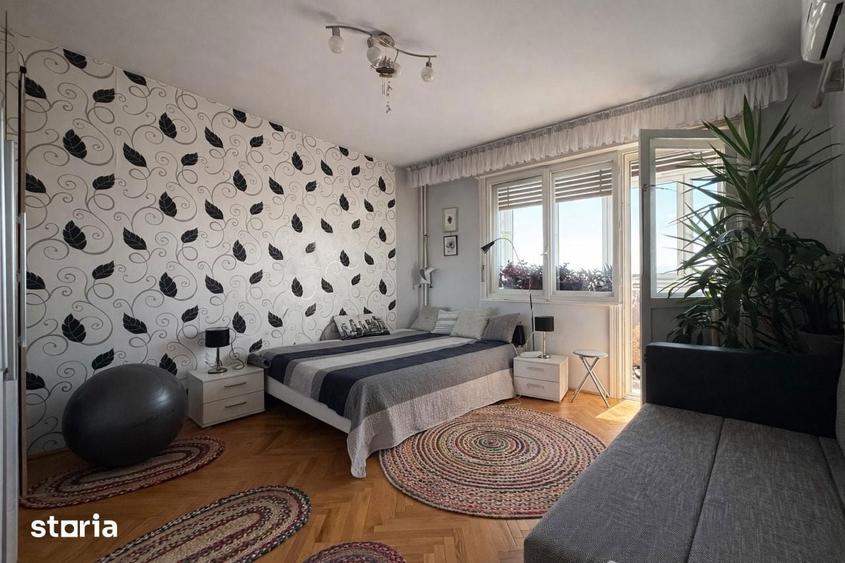 Apartament cu 3 camere decomandat în Ultracentral