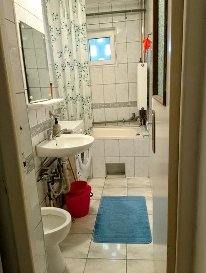 Apartament cu 3 camere, mobilat în Tipografilor