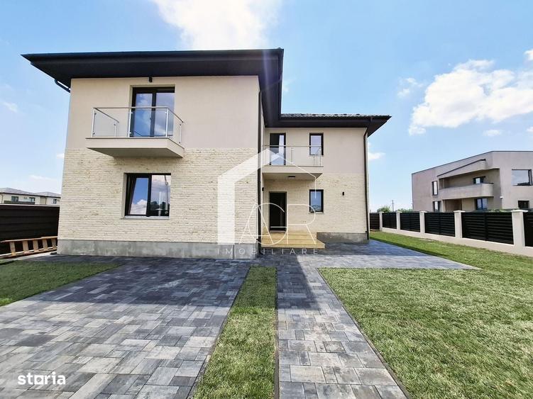 Casă cu 4 camere în Păulești