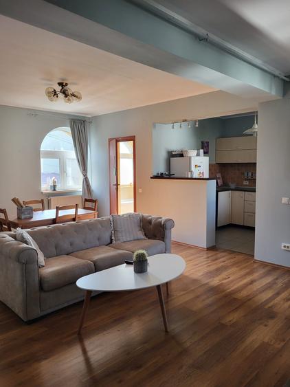 Apartament cu 2 camere semidecomandat în Drumul Taberei