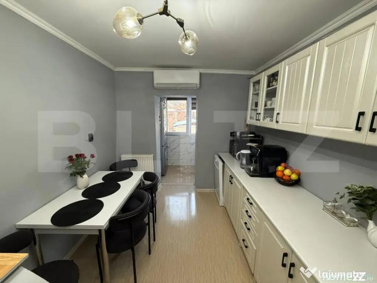 Apartament cu 2 camere decomandat în Central