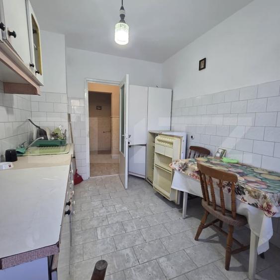 Apartament 2 camere, 57 mp, zona Micro 13 - 9