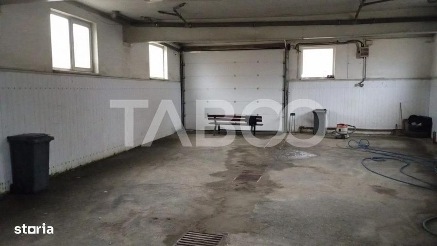 Spațiu comercial, de 150 mp, în Central