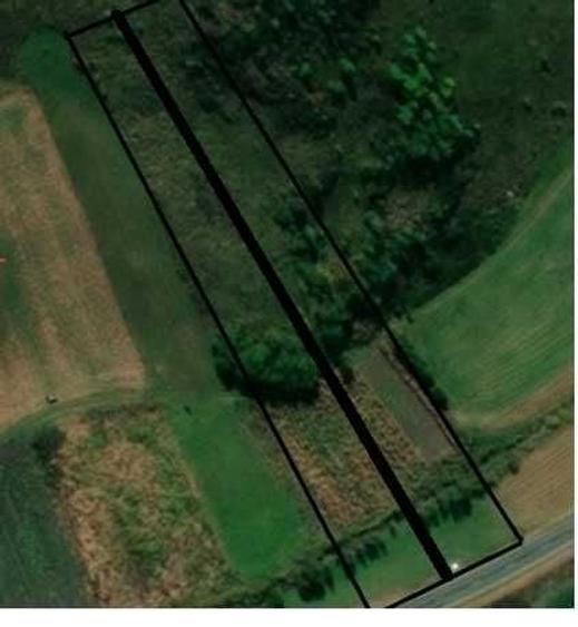 Teren de 5500 mp, în Corpadea