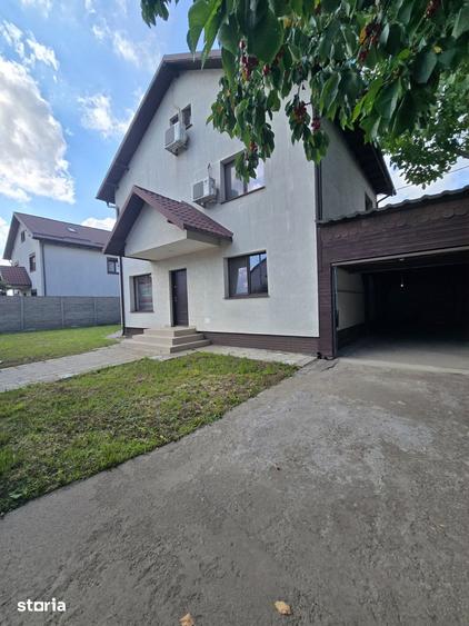 Casă cu 4 camere cu Canalizare în Chiajna