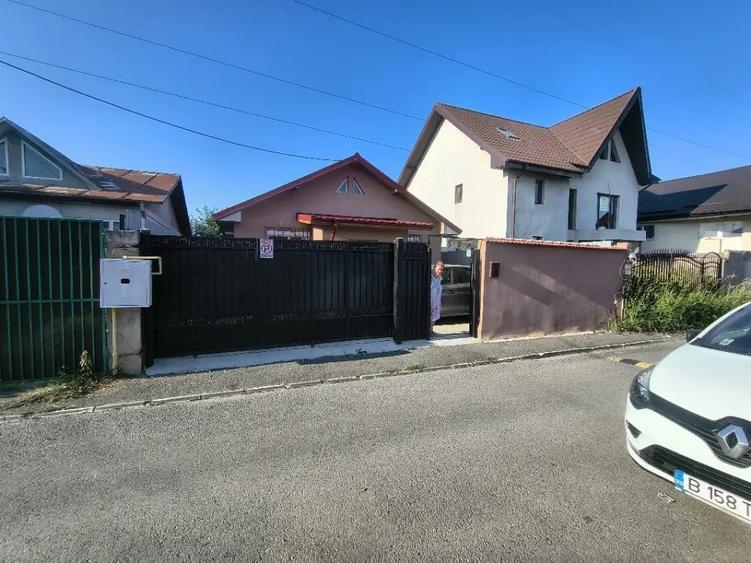 Casă cu 2 camere în Central