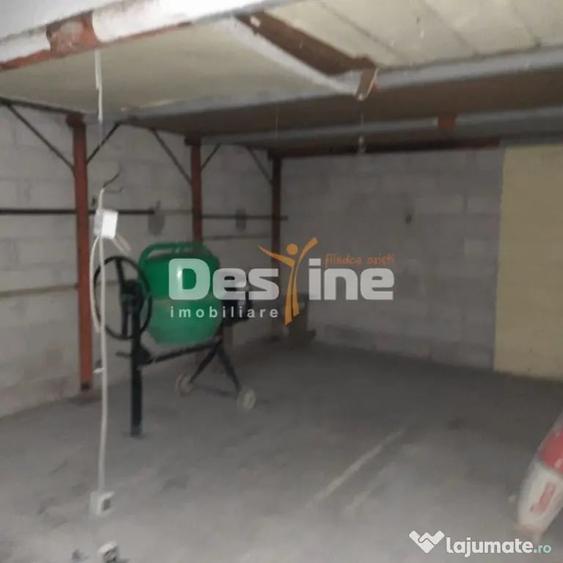 Spațiu comercial, de 155 mp, în Central
