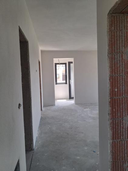 Casă cu 2 camere în Central