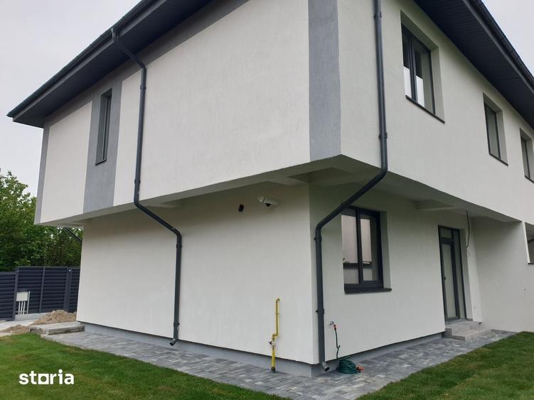 Casă cu 4 camere cu Teren 300 Mp în Miroslava