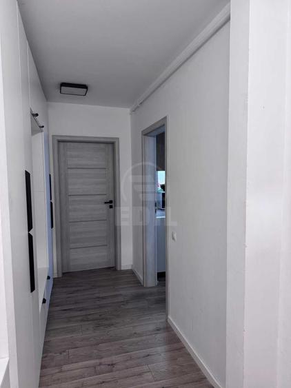 Apartament cu 2 camere decomandat în Florești