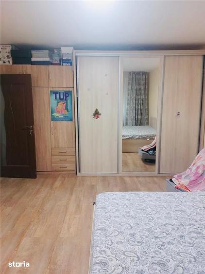 Apartament cu 2 camere decomandat, mobilat în Tei