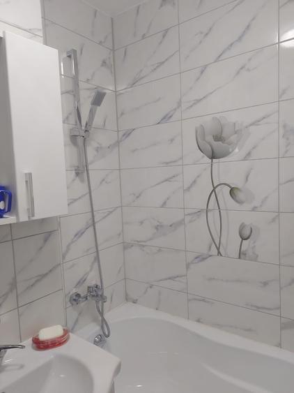Apartament cu 2 camere decomandat în Mărăței