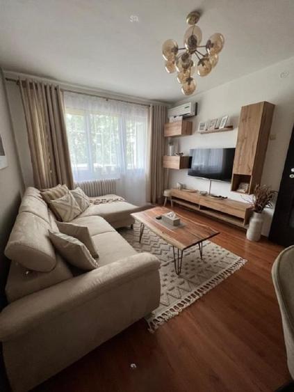 Apartament cu 3 camere - zona Podu Ros - Cantemir - 5