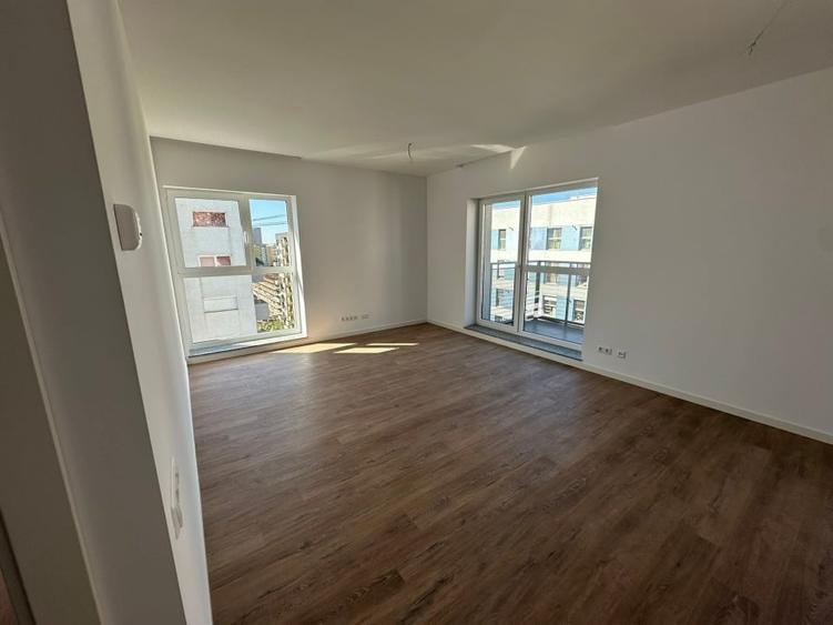 Apartament cu 4 camere decomandat în Pantelimon