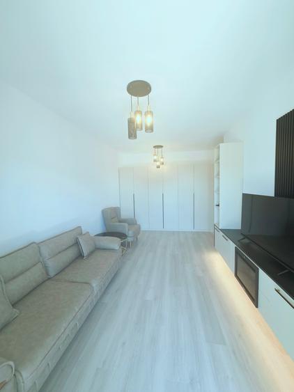 Apartament cu 2 camere decomandat în Metalurgiei