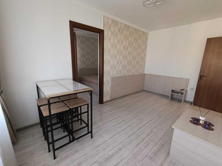 Apartament cu 2 camere semidecomandat în Valea Rosie
