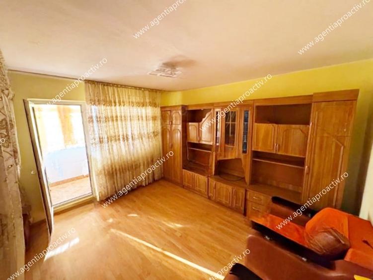 Apartament cu 2 camere decomandat în Micro 19