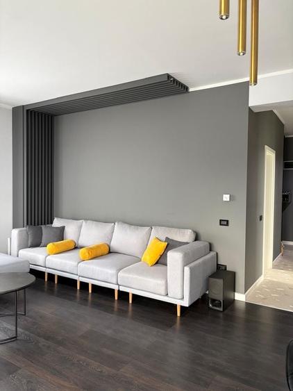 Penthouse cu 3 camere decomandat, mobilat în Dobroești